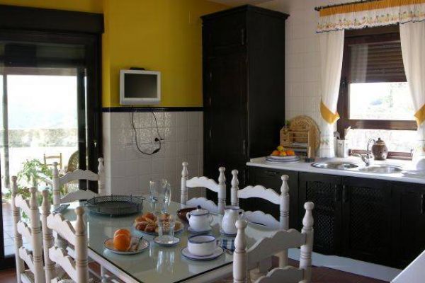 fm-cocina-1EFAFBE53-1D44-2C7B-3470-024CADDC93C1.jpg